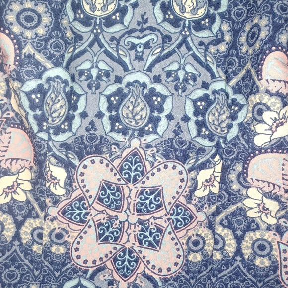 HOLLISTER CO. DRESS - Picture 2 of 7